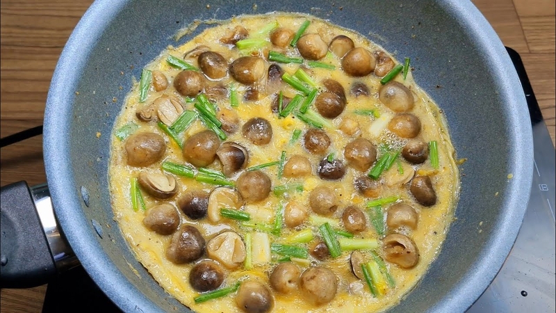 trứng đúc nấm rán 3