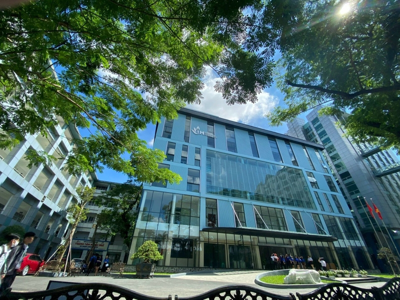 trường đại học công nghiệp tp.hcm điểm chuẩn học bạ - Hình 2