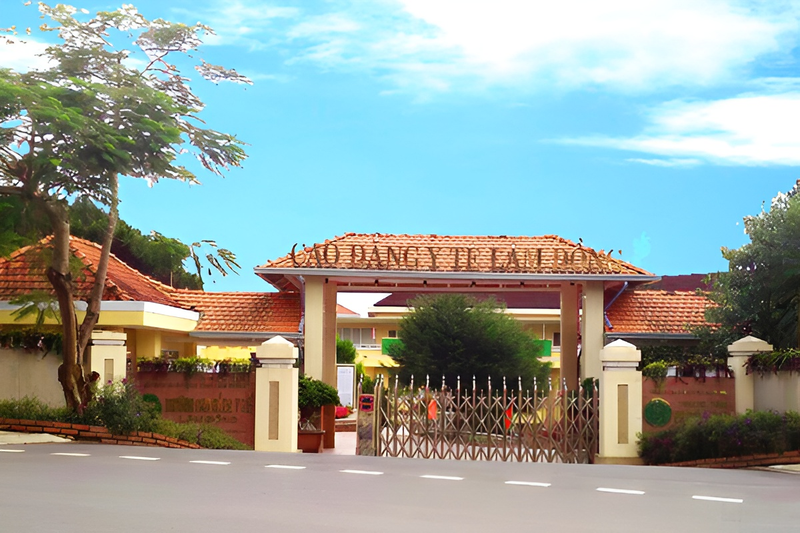 trường đại học ở đà lạt 7