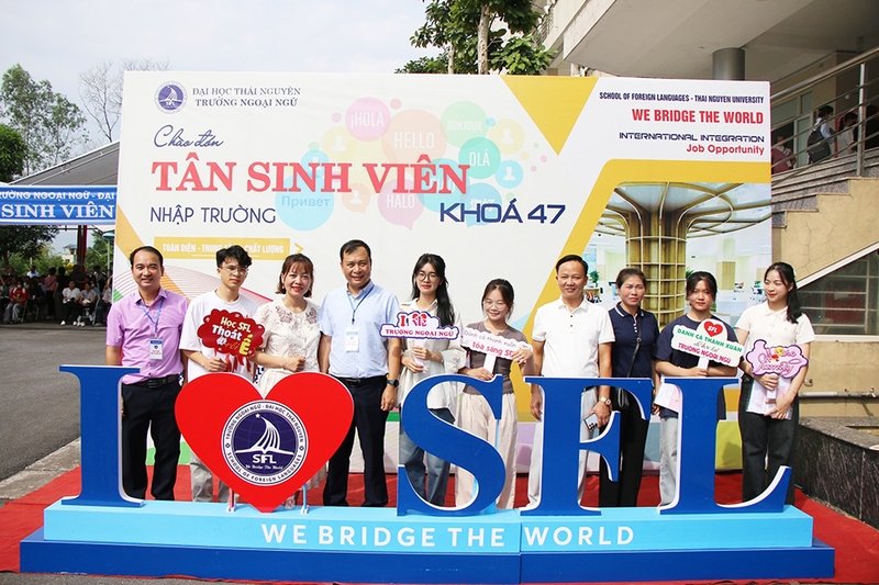 Điểm chuẩn Đại học Ngoại ngữ Thái Nguyên 2025 - 02