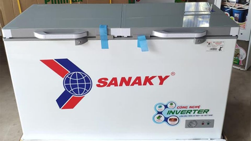 Tủ đông Sanaky 305 lít VH-4099A1