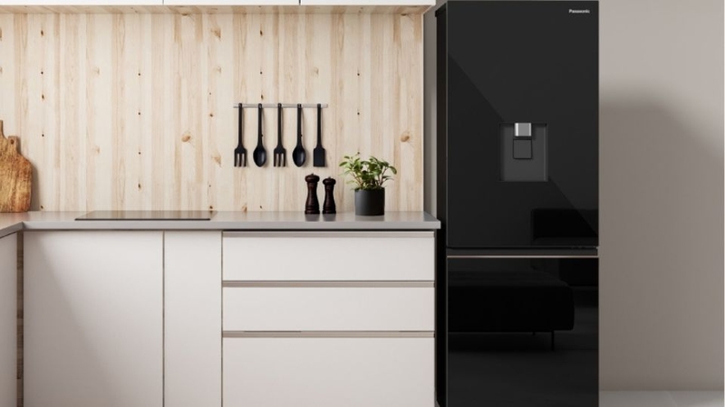 Tủ lạnh 300 lít Panasonic Inverter NR-BV331WGKV