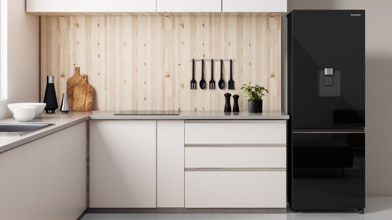 Tủ lạnh Panasonic Inverter 300 lít NR-BV331WGKV 1