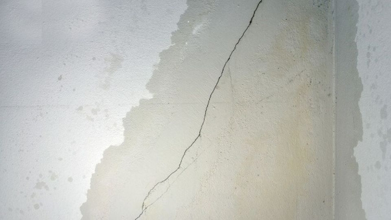 Nguyên nhân khiến tường bị thấm nước