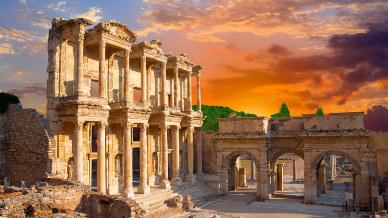 Ephesus là di tích La Mã còn khá nguyên vẹn
