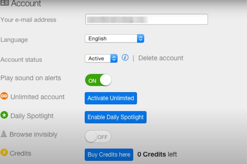 Account Status (Trạng thái tài khoản) và chọn Delete Account (Xóa tài khoản)