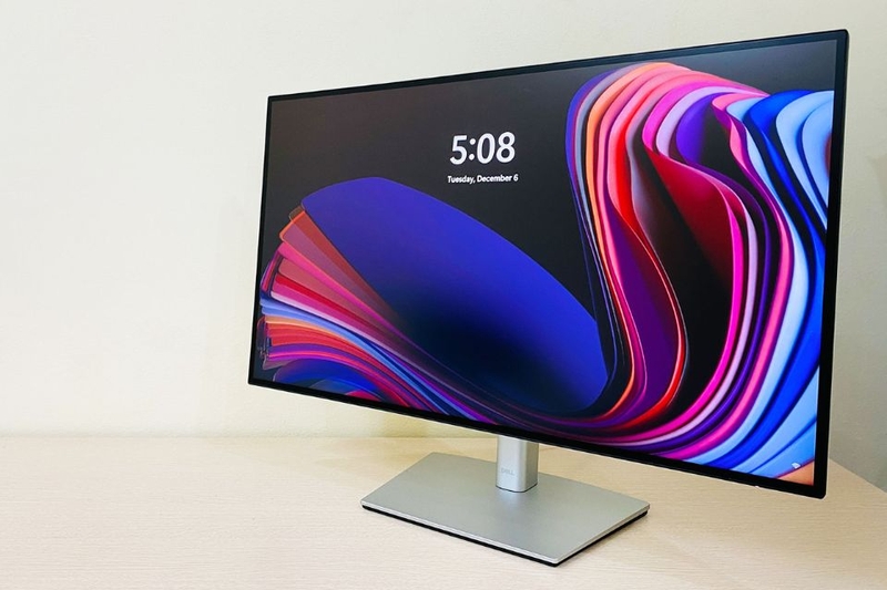 ultrasharp (ảnh 3)