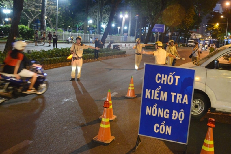 Uống bia không cồn có bị Cảnh sát giao thông phạt không 4