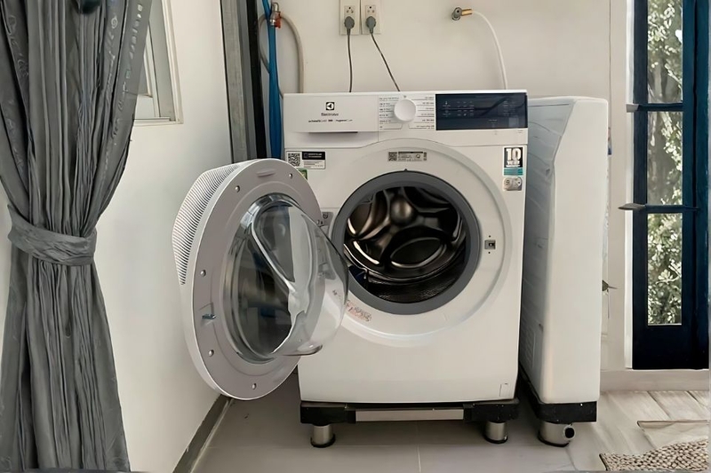 ưu điểm máy giặt Electrolux cửa ngang