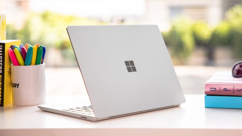 ưu điểm và nhược điểm của laptop Surface 4