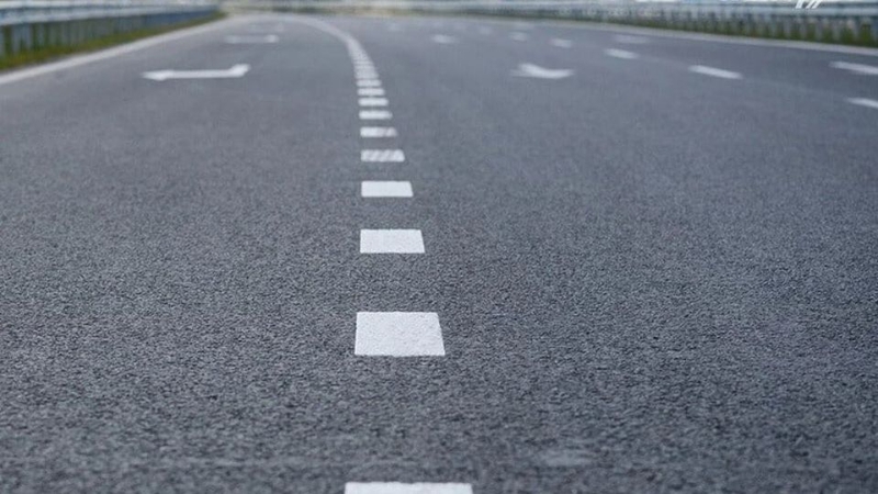 Vạch đứt màu vàng có được vượt không? 2