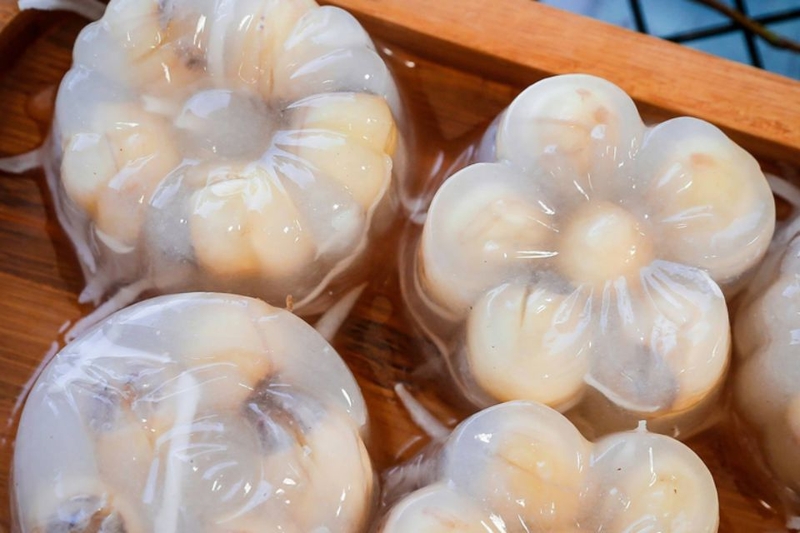 Thạch vải hạt sen