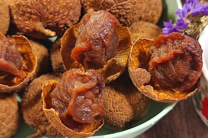 Vải sấy khô