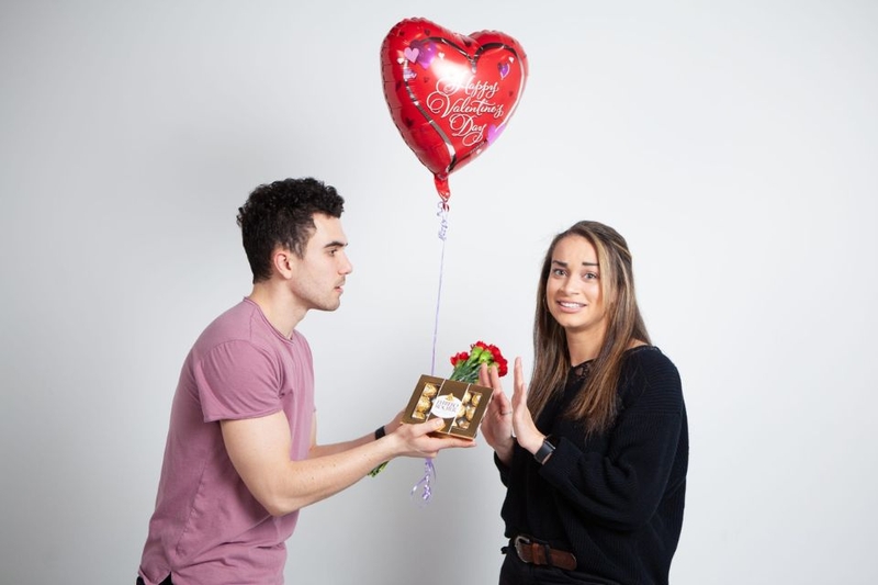 Có nên tặng quà cho vợ vào ngày Valentine không?