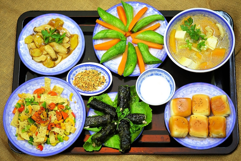 mam cung chay mung 1