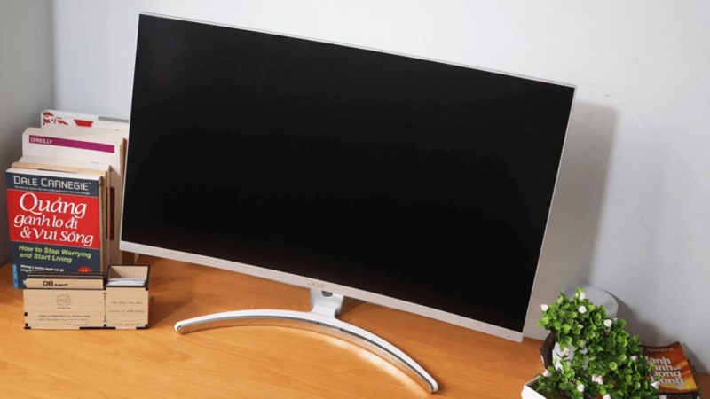 Dân văn phòng có nên dùng màn hình cong không? 3