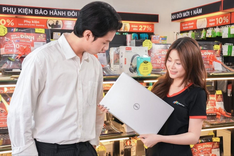 ve-sinh-laptop-mien-phi-tai-fpt-shop-mien-dong-208065-3.jpg