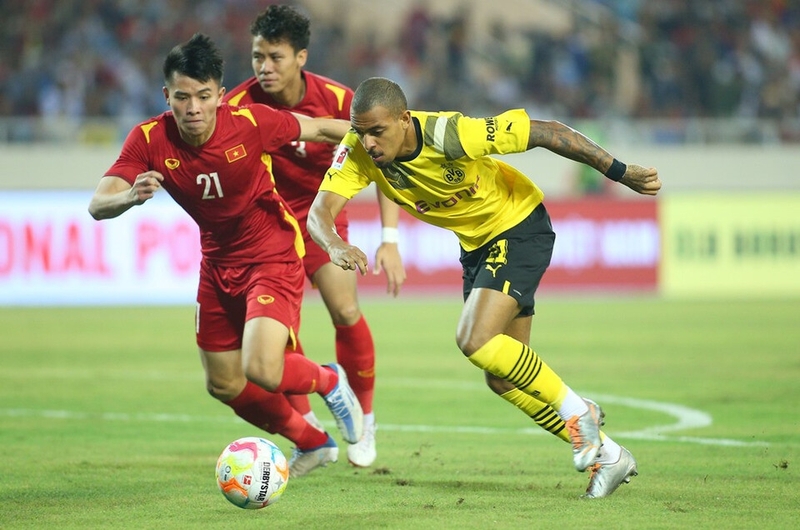 Xem trực tiếp trận đấu Việt Nam Dortmund kênh nào không còn khó