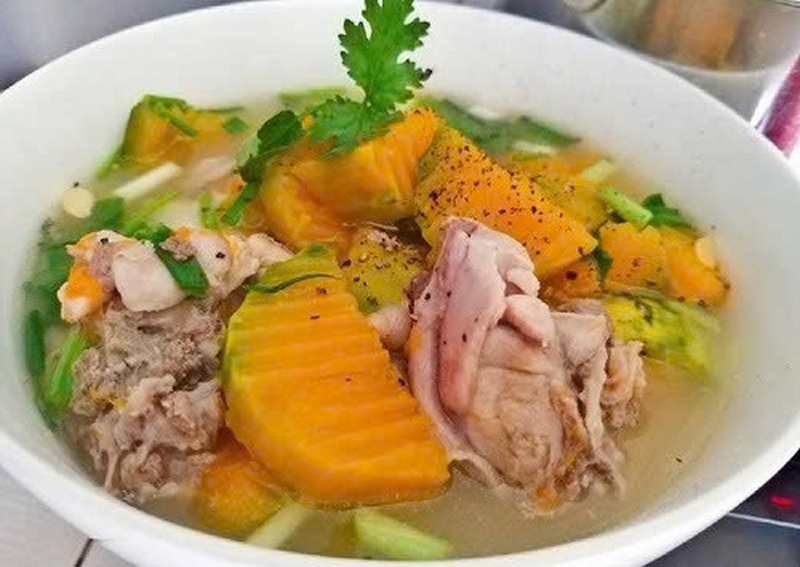 vịt hầm bí đỏ ảnh 1
