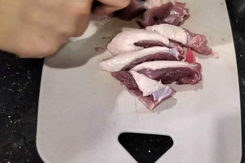 vịt hầm táo đỏ hình 2