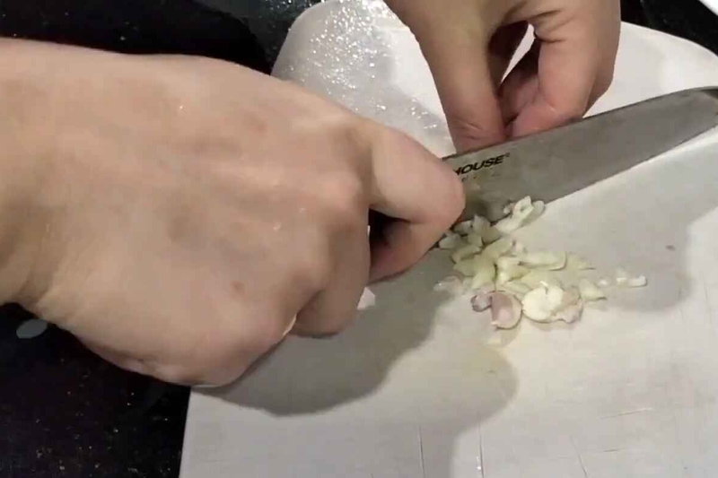vịt hầm táo đỏ hình 4