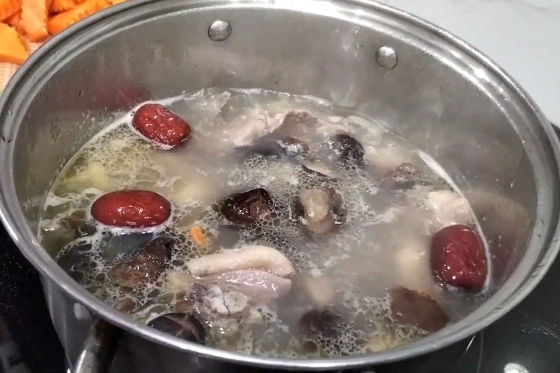 vịt hầm táo đỏ hình 9