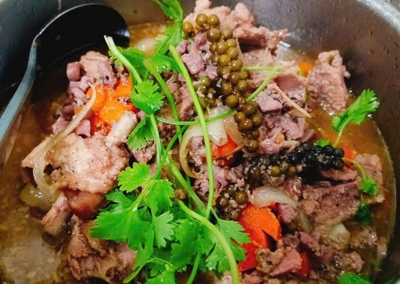 vịt nấu tiêu xanh ảnh 7