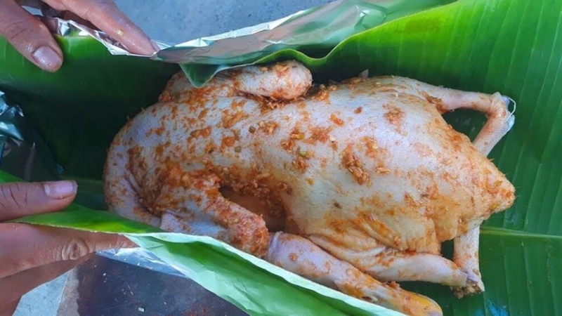 Bước 2: Ướp vịt
