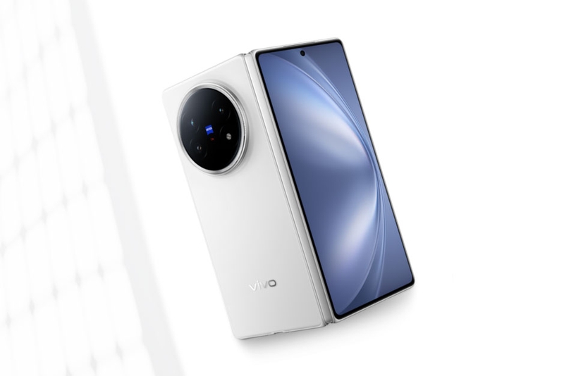 vivo-x-fold-6-ro-ri-nang-cap-lon-206888-2.jpg