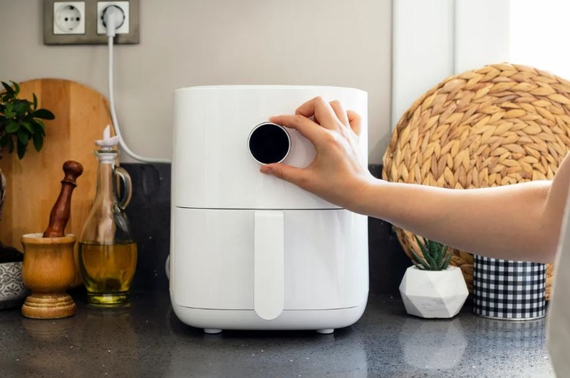 vỏ nồi chiên không dầu bị nóng 3