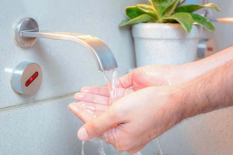 Vòi nước cảm ứng - 04