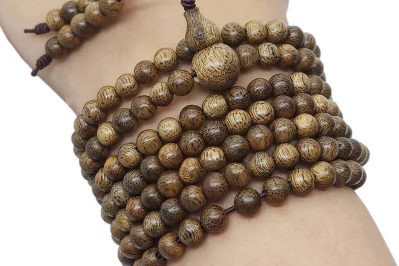 Vòng trầm hương có tác dụng gì 8