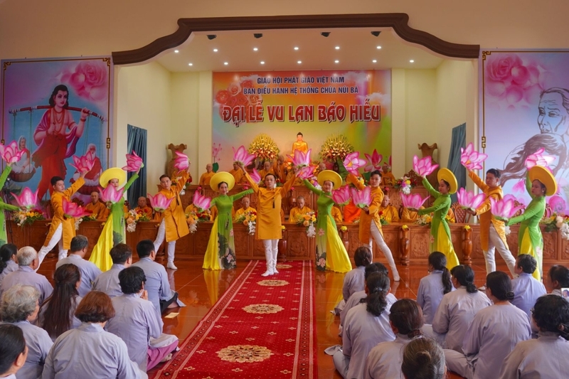 Vu Lan Báo Hiếu ngày bao nhiêu 8