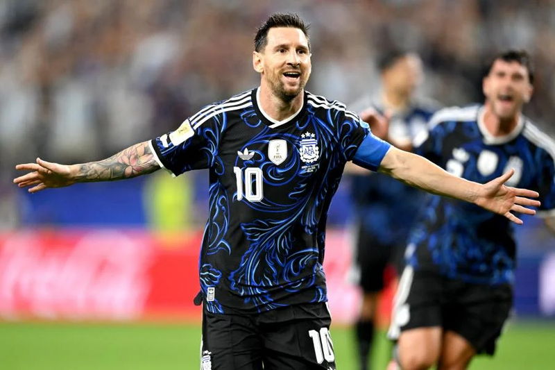 Lionel Messi: 6 bàn thắng