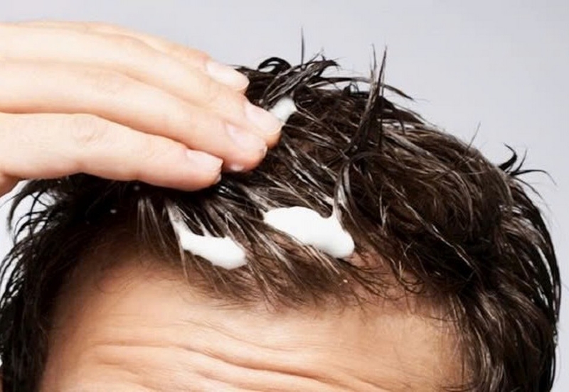 vuốt tóc nam ảnh 9