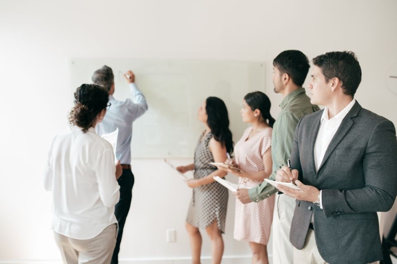 Đào tạo nhân sự và triển khai chính thức