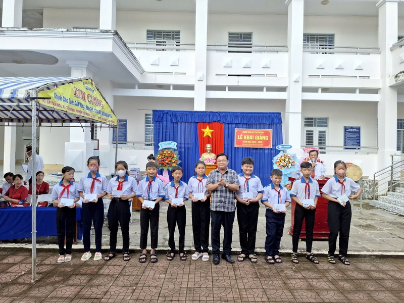 xa-tan-hung-cua-ca-mau-2.jpg