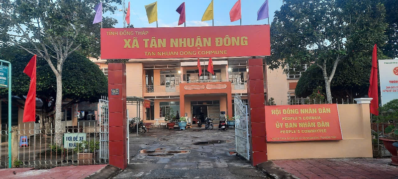 Trụ sở hành chính hiện đại, ổn định