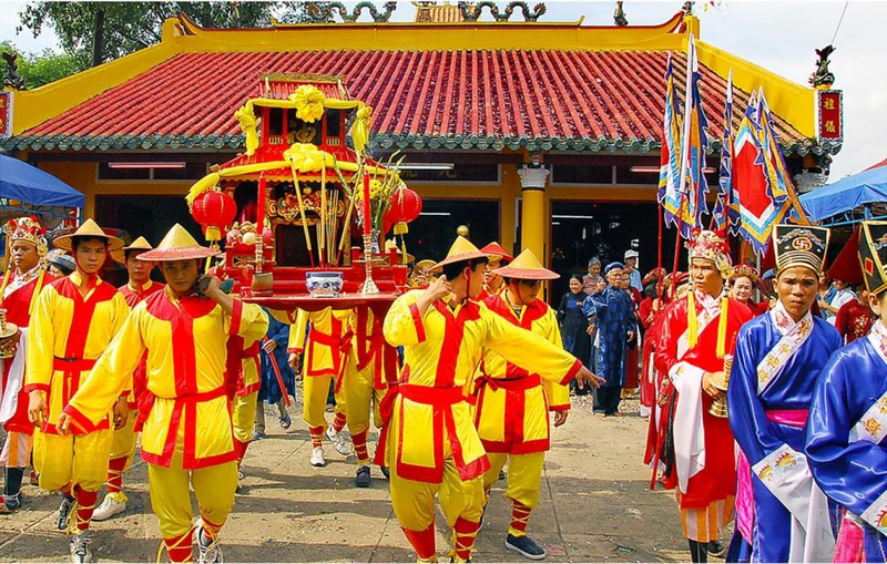 Lễ hội truyền thống đặc sắc