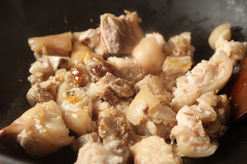 xào giò heo - canh củ sen hầm giò heo