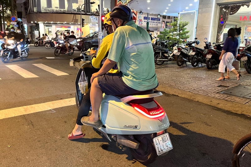 xe máy điện có cần biển số không (ảnh 1)