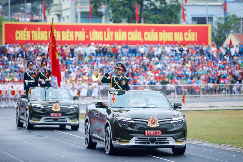 xem diễu binh 30/4 ở đâu 6