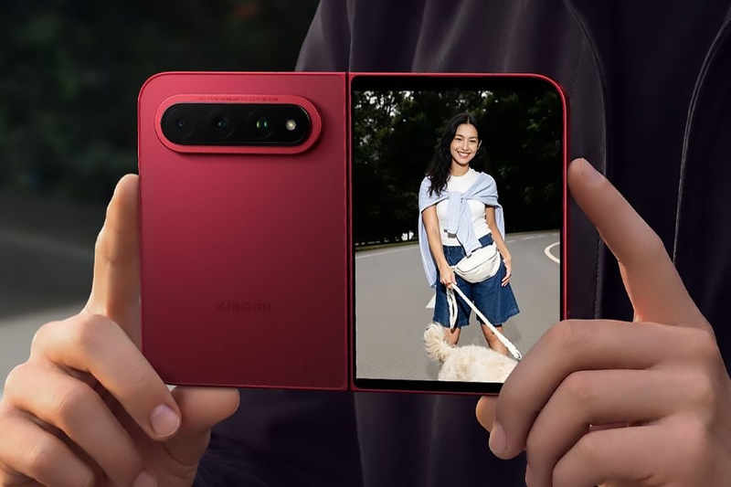 Xiaomi 18 Fold nổi bật với hệ thống ba camera Leica, camera chính 200 MP.