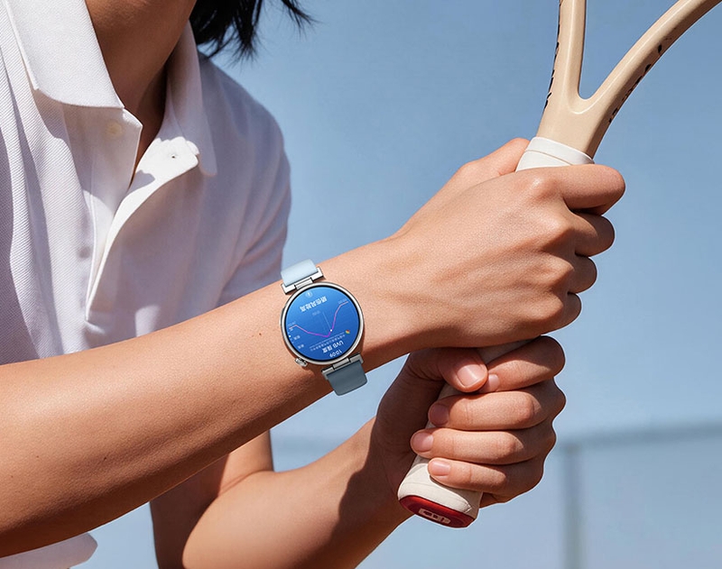 Xiaomi Watch S5 41 mm theo dõi tia UVA và UVB, hỗ trợ kiểm soát mức độ tiếp xúc với tia cực tím ngoài trời.
