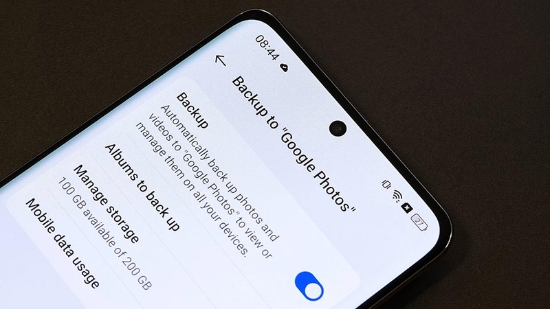Xóa ảnh trên Google Photo nhưng không xóa trên điện thoại - 06