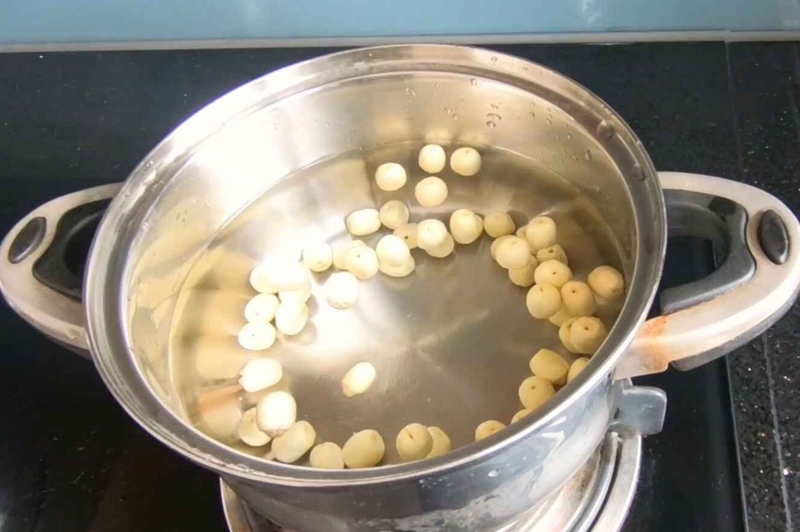 yến chưng táo đỏ hạt sen hình 5