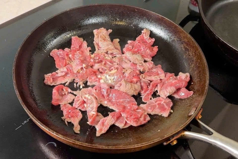 xào thịt bò - thịt bò xào cà rốt