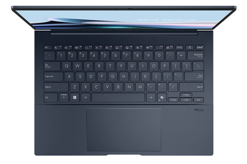 Zenbook 14 UX3405CA ST629W trải nghiệm nhập liệu êm ái và chính xác
