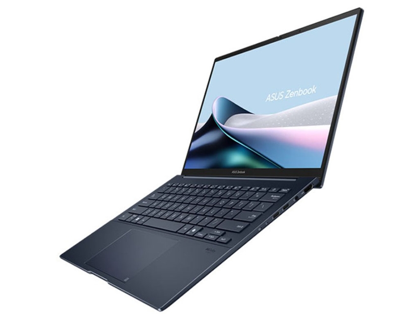 Zenbook 14 UX3405CA ST629W được trang bị RAM 32 GB LPDDR5X