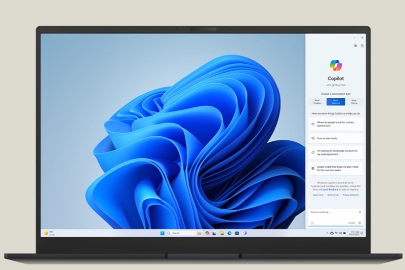 Laptop Asus Zenbook 14 UX3405CA-ST628W NPU Intel AI Boost hỗ trợ tác vụ thông minh